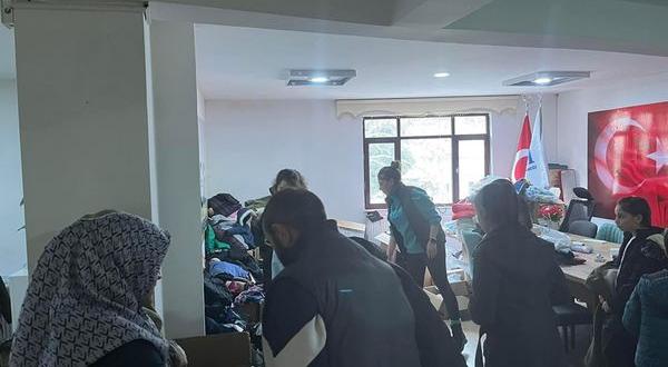yardımları ulaştırmaya devam ediyoruz dedi.