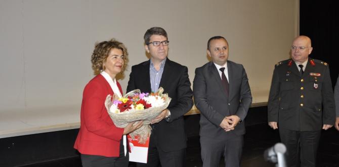 Amasya’da Cumhuriyet Bayramı Etkinlikleri Kapsamında Anlamlı Konferans