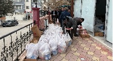 Ziyaret Belediyesi, Ramazan’da İhtiyaç Sahiplerine Yardım Eli Uzatıyor.